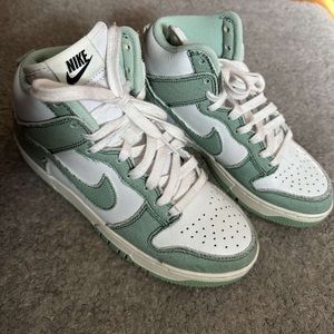 Nike Dunk High